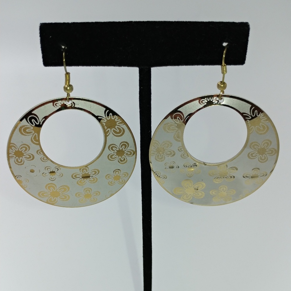 NWT TeSori Metallic Metal Hoop Earrings